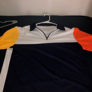 Color dress up polo shirt